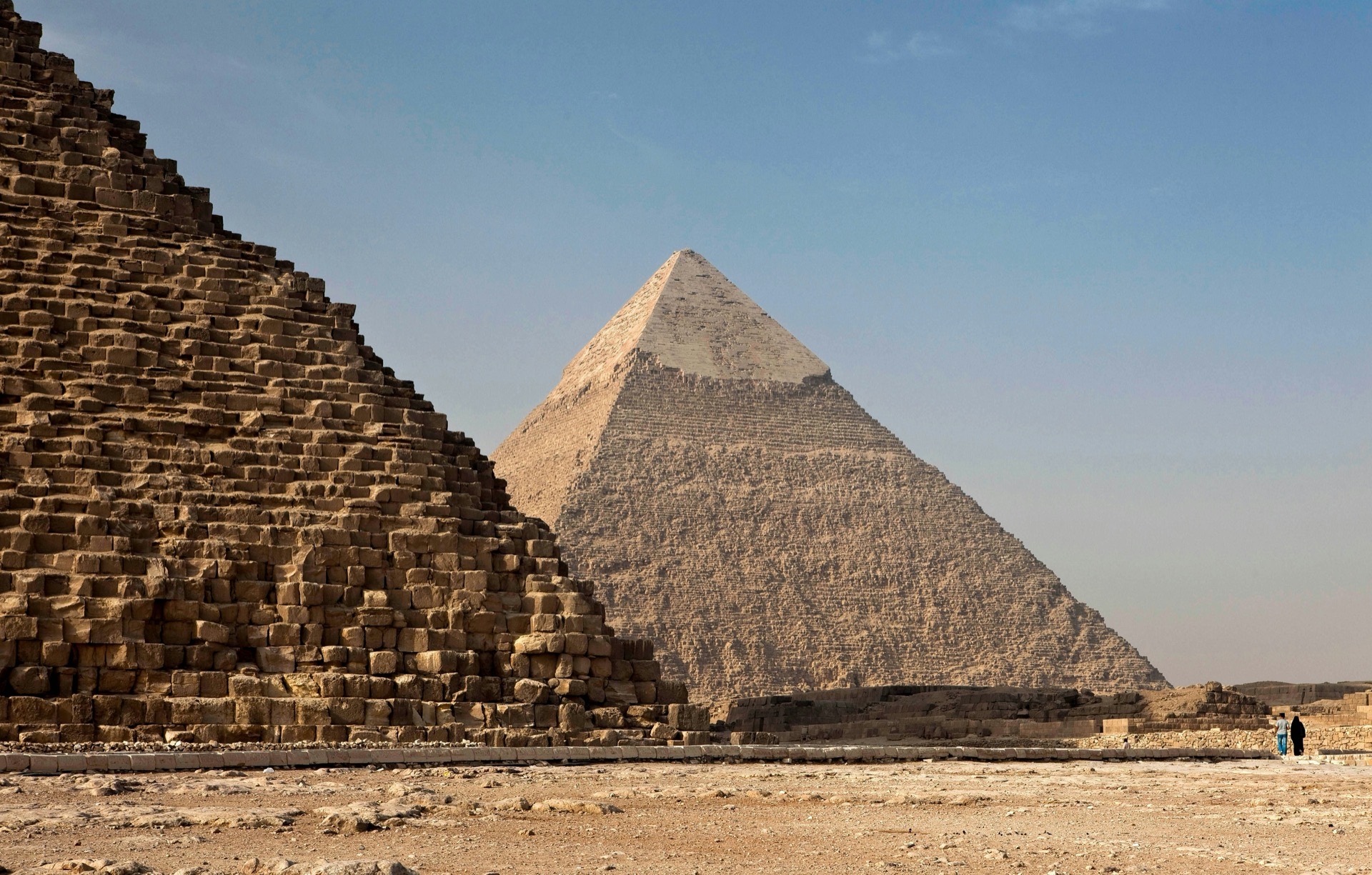 Die Chephren-Pyramide in Gizeh bei Kairo